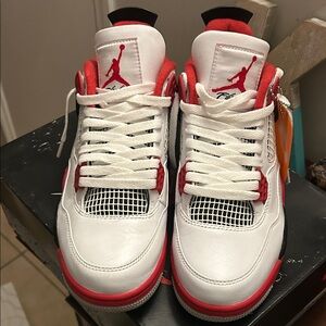 Jordan Athletic Shoes White and Red